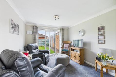 Kitchen/Living Area