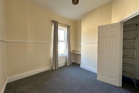 bedroom2