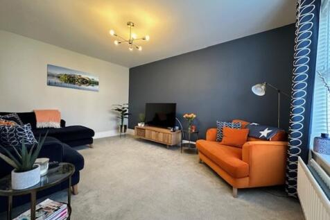 lounge from door