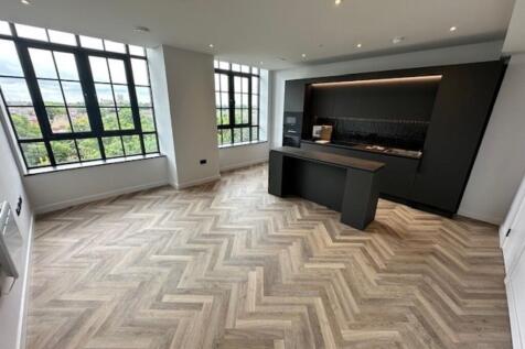 lounge kitchen