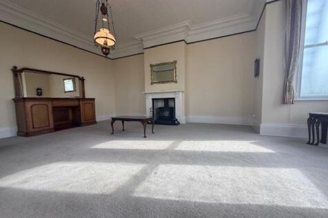living area 2