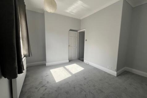 frontbedroom