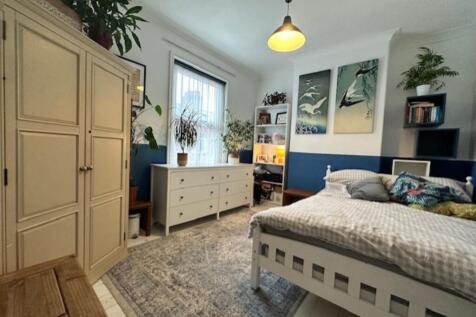 bed 1