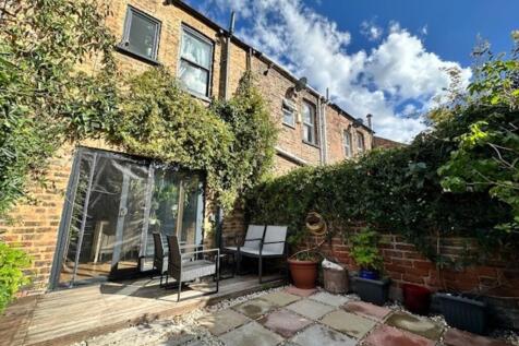 rear courtyard