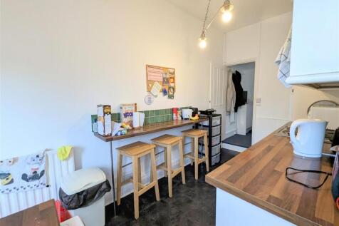 Kitchen B.jpg