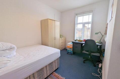 Bedroom Upstairs A.jpg