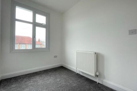Bedroom 3.jpeg