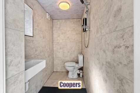 GF Shower Room