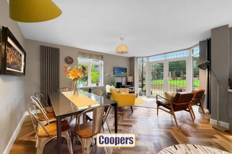 Dining Kitchen/Family Room