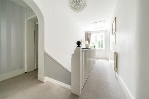 Landing Corridor