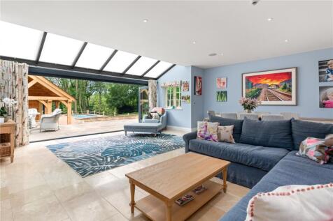 Kitchen To Garden