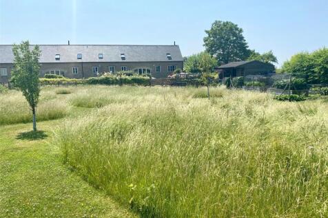 Meadow To House
