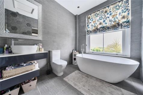 Jack and Jill Bath