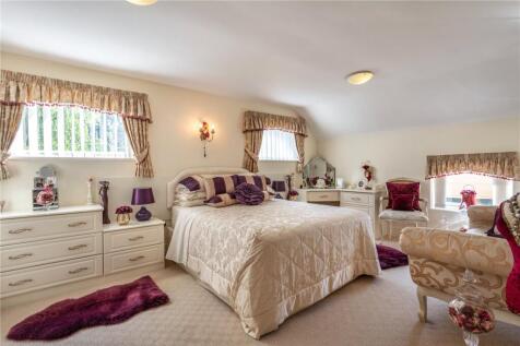 Cottage Bedroom 1