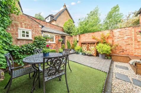 Rear Courtyard
