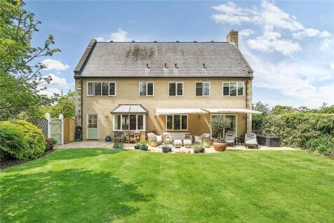5 Mulberry Gardens