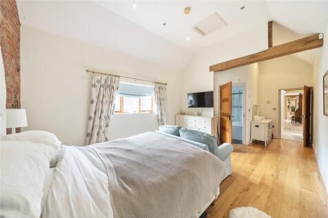 Pincipal Bedroom