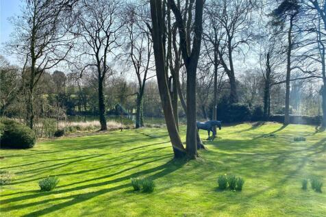 Lawns &amp; Garden