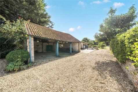 Triple Garage