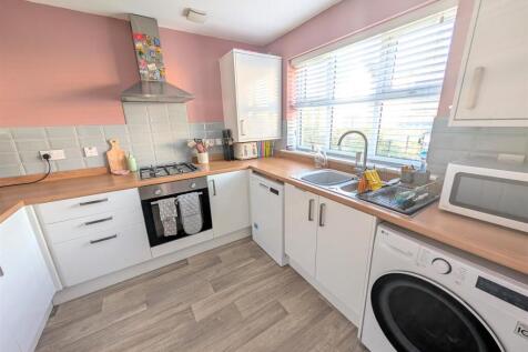 Fitted Kitchen a.jpg