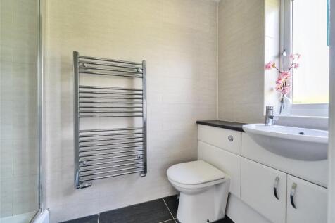 Shower En Suite