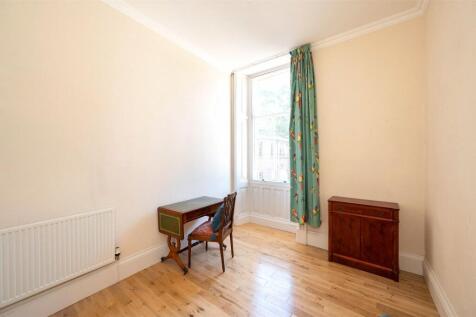 Flat 1