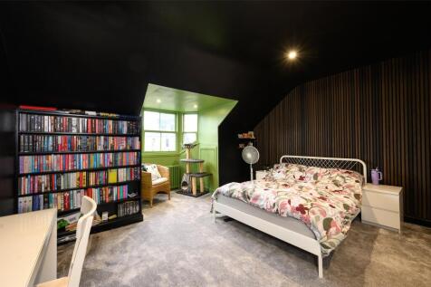 Double Bedroom