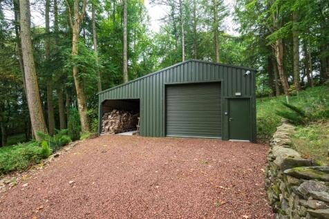 Barn/Garage