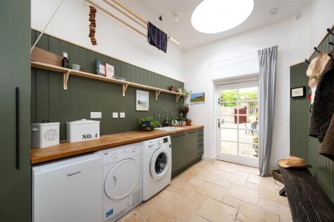 Boot/Utility Room