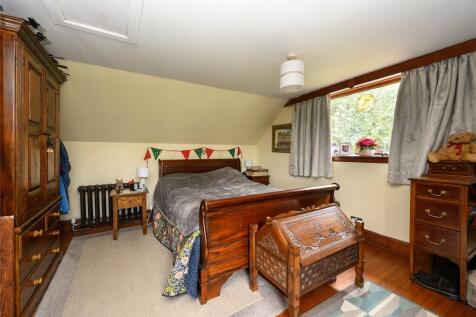 Double Bedroom 5
