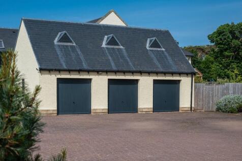 Triple Garage