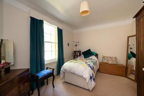 Gate Lodge Bedroom