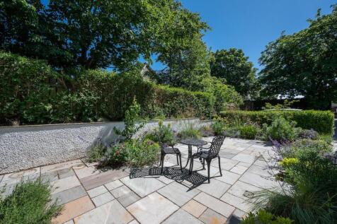SE Terrace