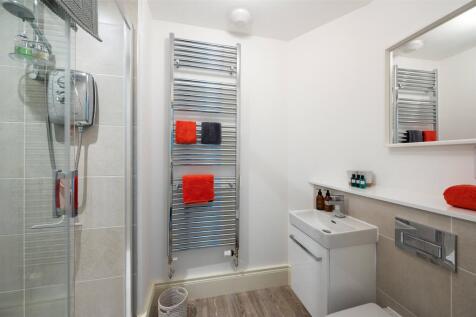 En Suite Shower