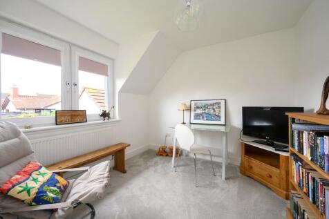 Double Bedroom 4