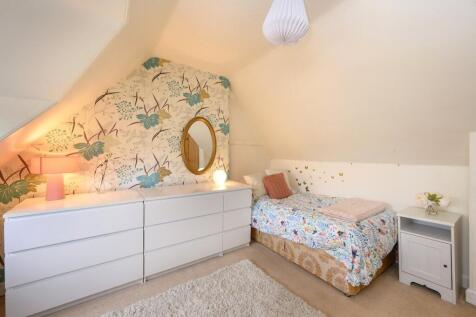 Double Bedroom 4