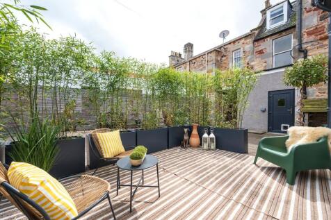 Courtyard Garden