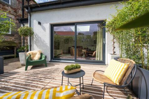 Courtyard Garden