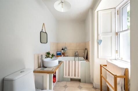 Ensuite Bathroom