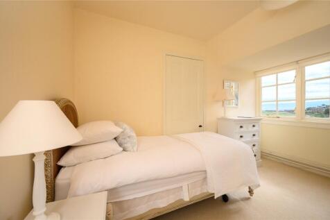 Single Bedroom 2nd F