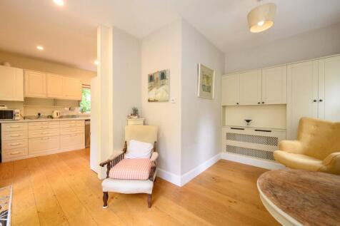 Breakfast Room