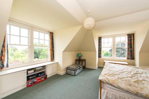 Sf - Double Bedroom