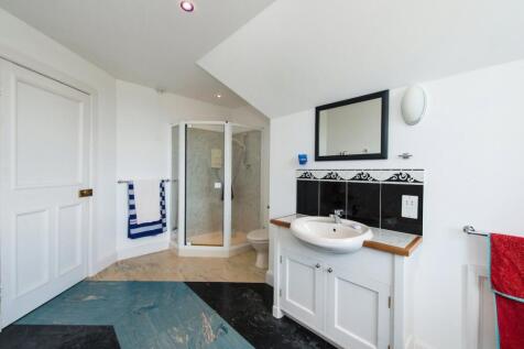Sf - Shower Room