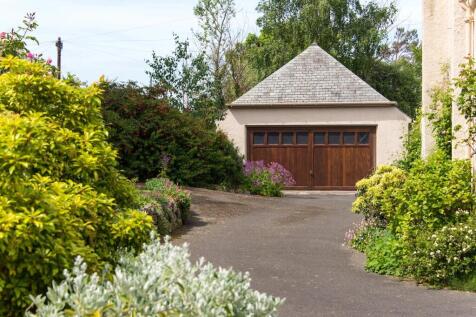 Double Garage