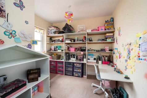 Study/Bedroom 6
