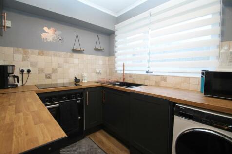 kitchen main.JPG