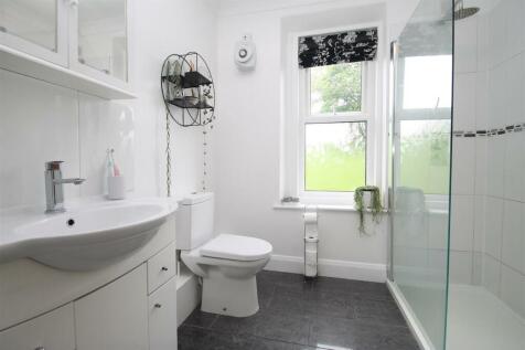 shower room.JPG