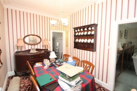 dining room.JPG