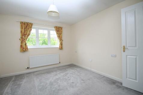 master bedroom.JPG