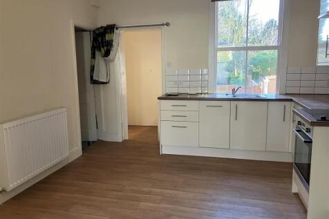 kitchen new.jpg